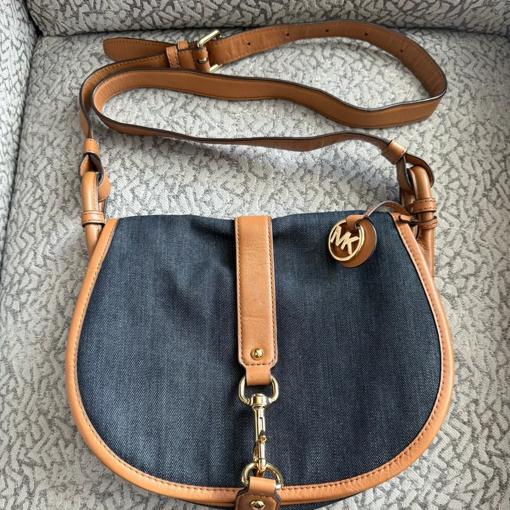 Micheal kors Denim Crossbody bag/Adjustable Strap